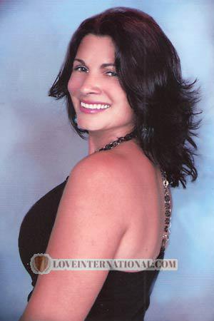 104704 - Lizbeth Age: 43 - Costa Rica