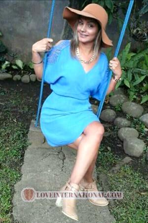 167639 - Michelle Age: 43 - Costa Rica