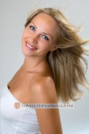 169870 - Ekaterina Age: 45 - Ukraine