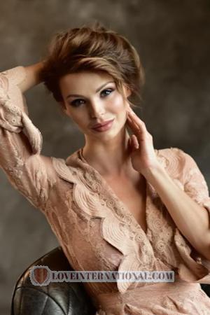 171638 - Ekaterina Age: 42 - Russia