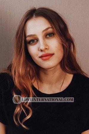 204717 - Nadiya Age: 26 - Ukraine