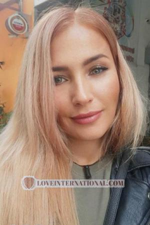 207138 - Elena Age: 43 - Ukraine