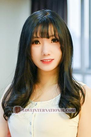 207723 - Yanling Age: 25 - China