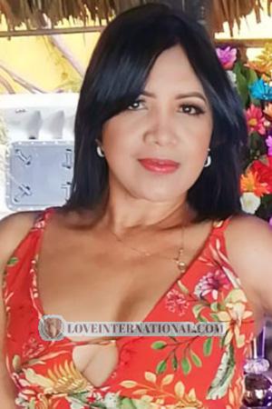 215865 - Xiomara Age: 47 - Colombia