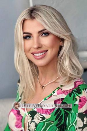 220898 - Oksana Age: 44 - Ukraine