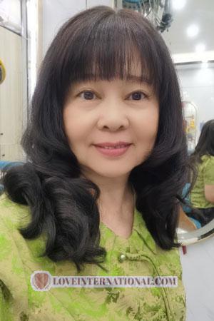 220985 - Helena Age: 66 - China