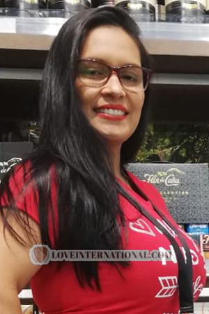 227710 - Ana Maritza Age: 39 - Costa Rica