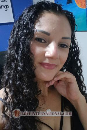 227789 - Karla Vanessa Age: 46 - Costa Rica
