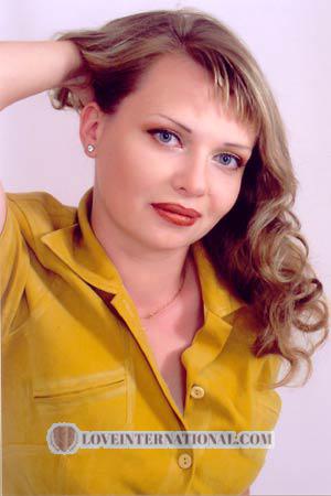 64863 - Olesya Age: 30 - Ukraine