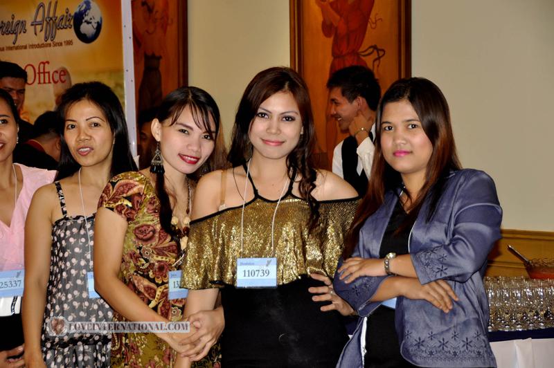 philippine-women-55